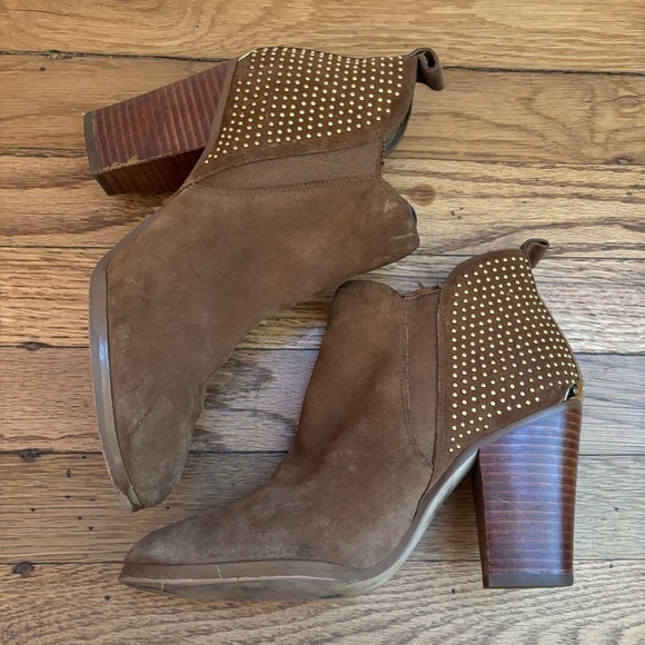 Michael Kors Suede Studded Krista Booties Block Heels 7.5 - Picture 1 of 16